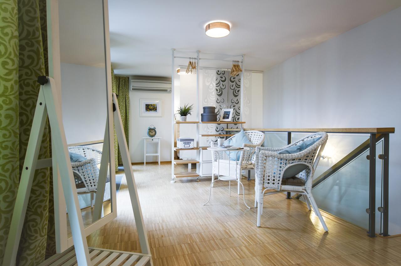 Modern Apartment Charvatova Prag Eksteriør billede