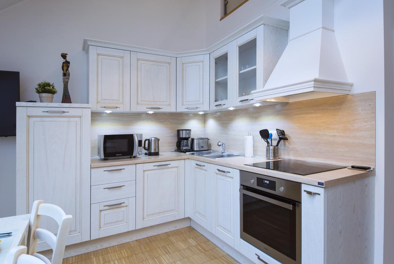 Modern Apartment Charvatova Prag Eksteriør billede