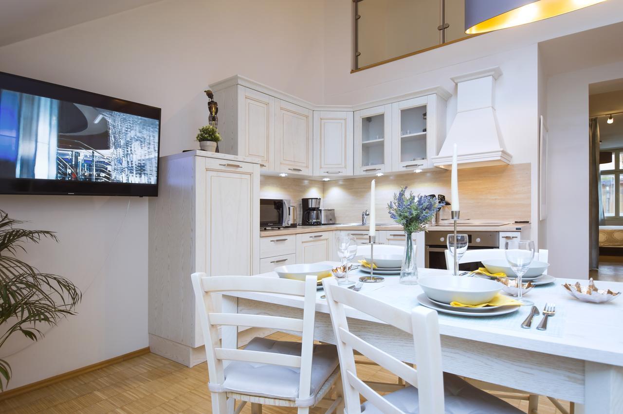 Modern Apartment Charvatova Prag Eksteriør billede