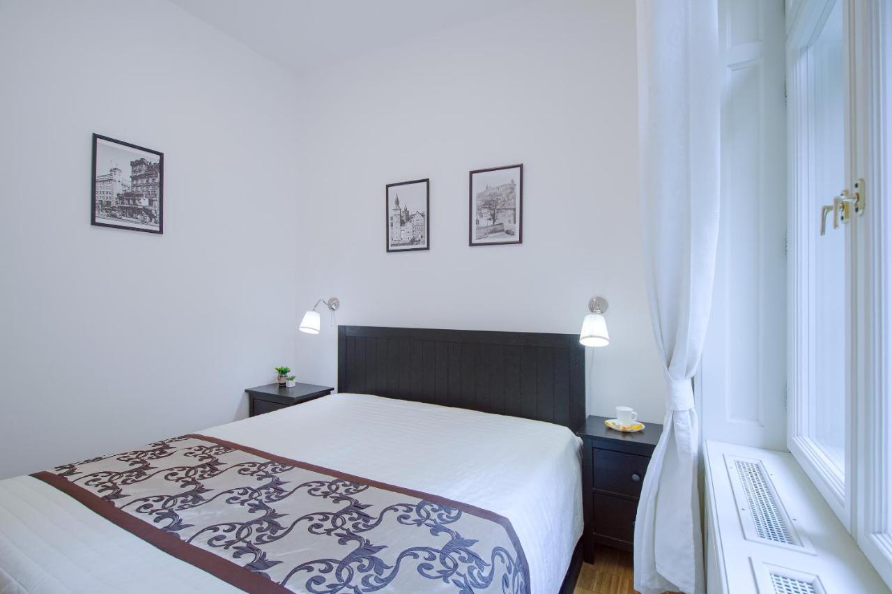 Modern Apartment Charvatova Prag Eksteriør billede