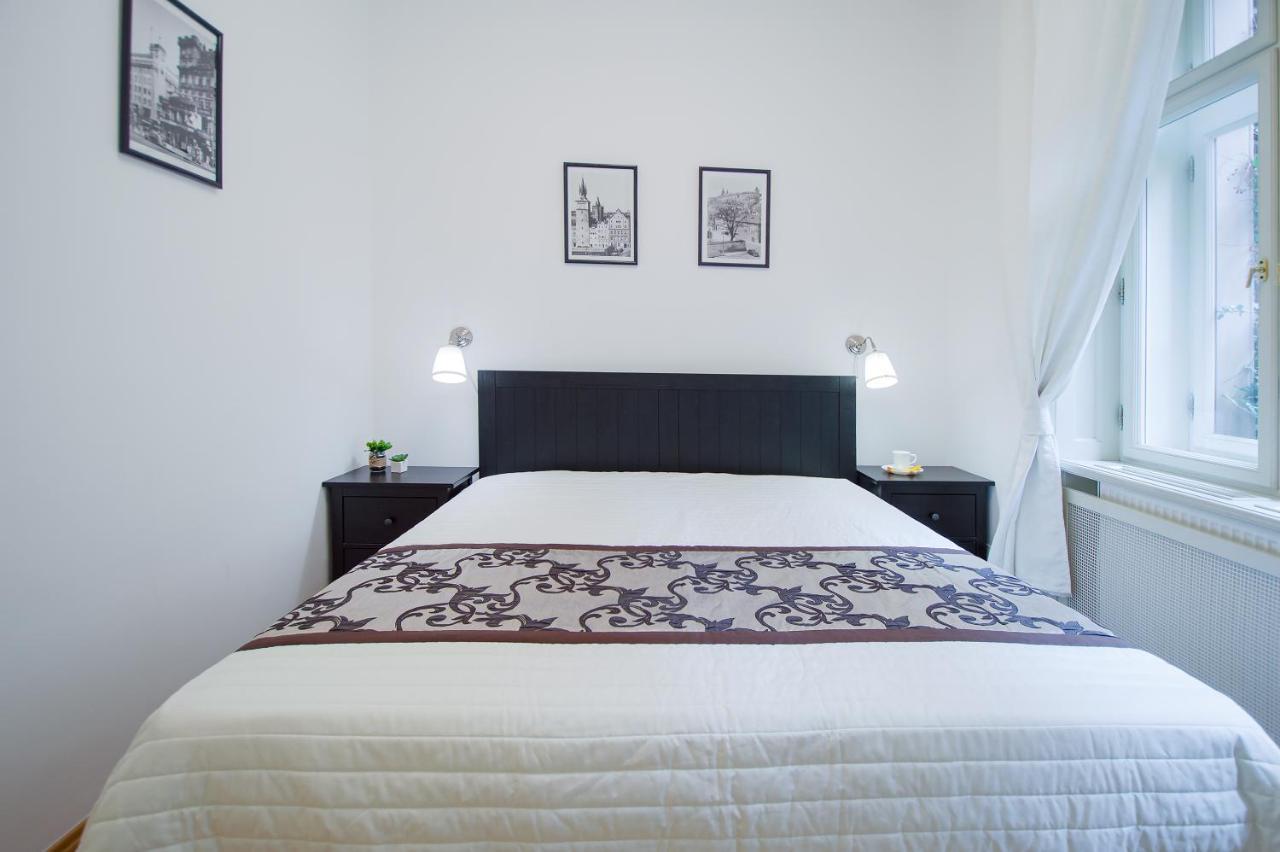 Modern Apartment Charvatova Prag Eksteriør billede