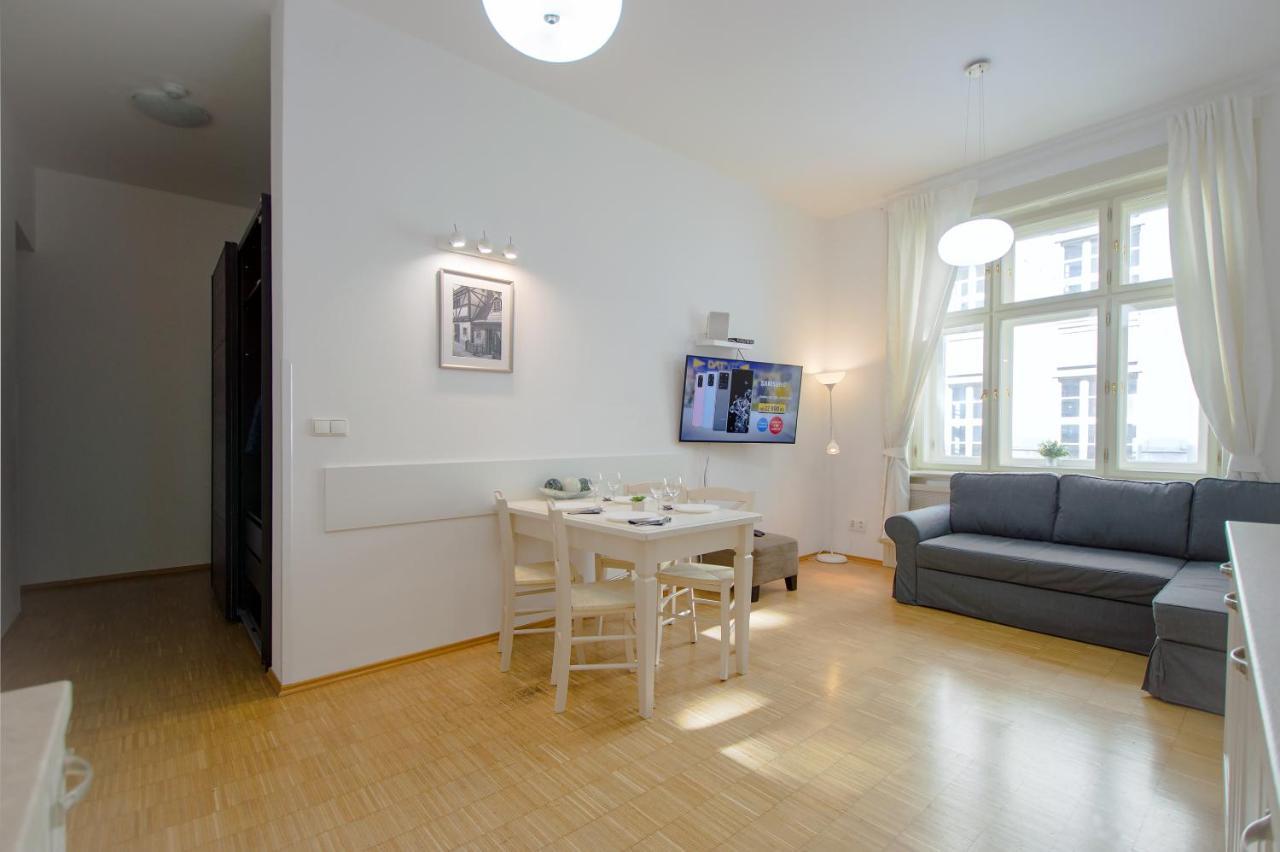 Modern Apartment Charvatova Prag Eksteriør billede